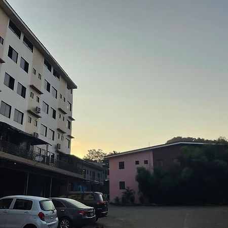 Antipolo Staycation & Transient Affordable Condo Unit By Myra Bagian luar foto